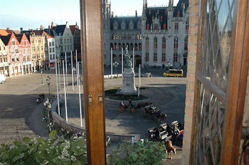 Huyze Maene Gasthuis Brugge